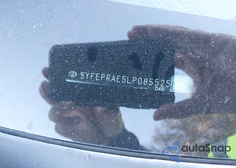 2020 Toyota Corolla Le z USA, uszkodzony, nr VIN 5YFEPRAE5LP085525